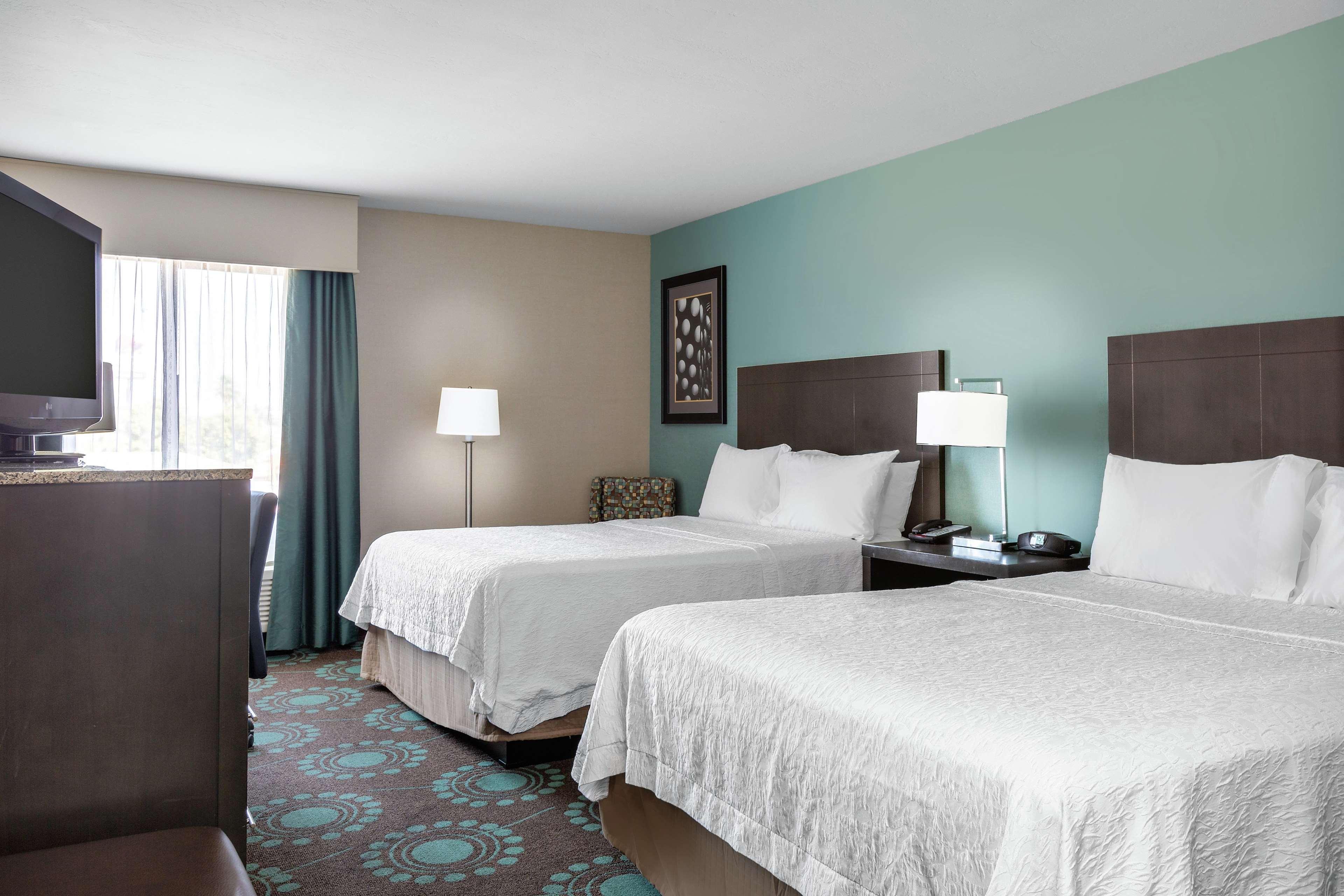 Spark By Hilton Bakersfield Central Екстериор снимка