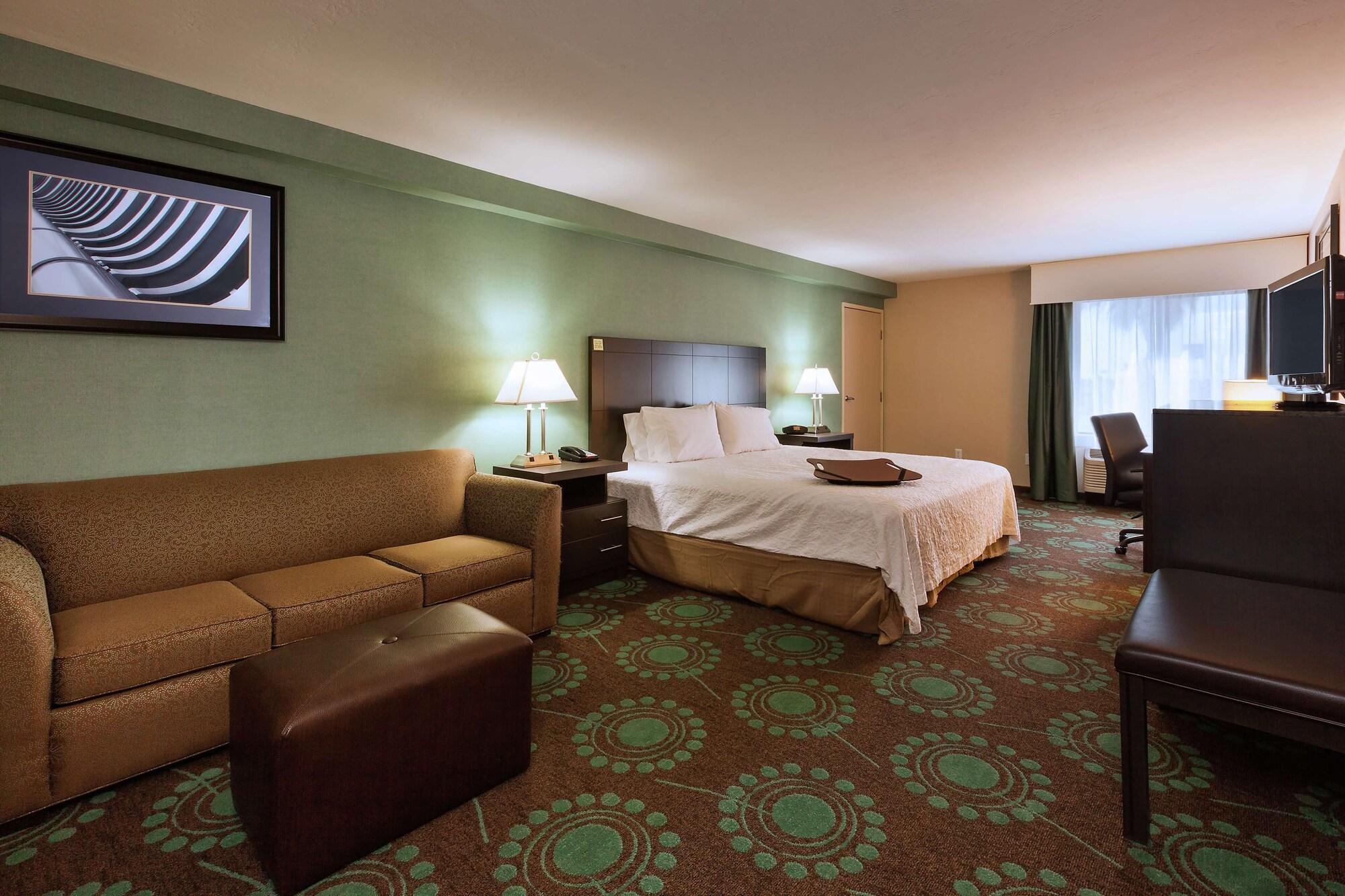 Spark By Hilton Bakersfield Central Екстериор снимка