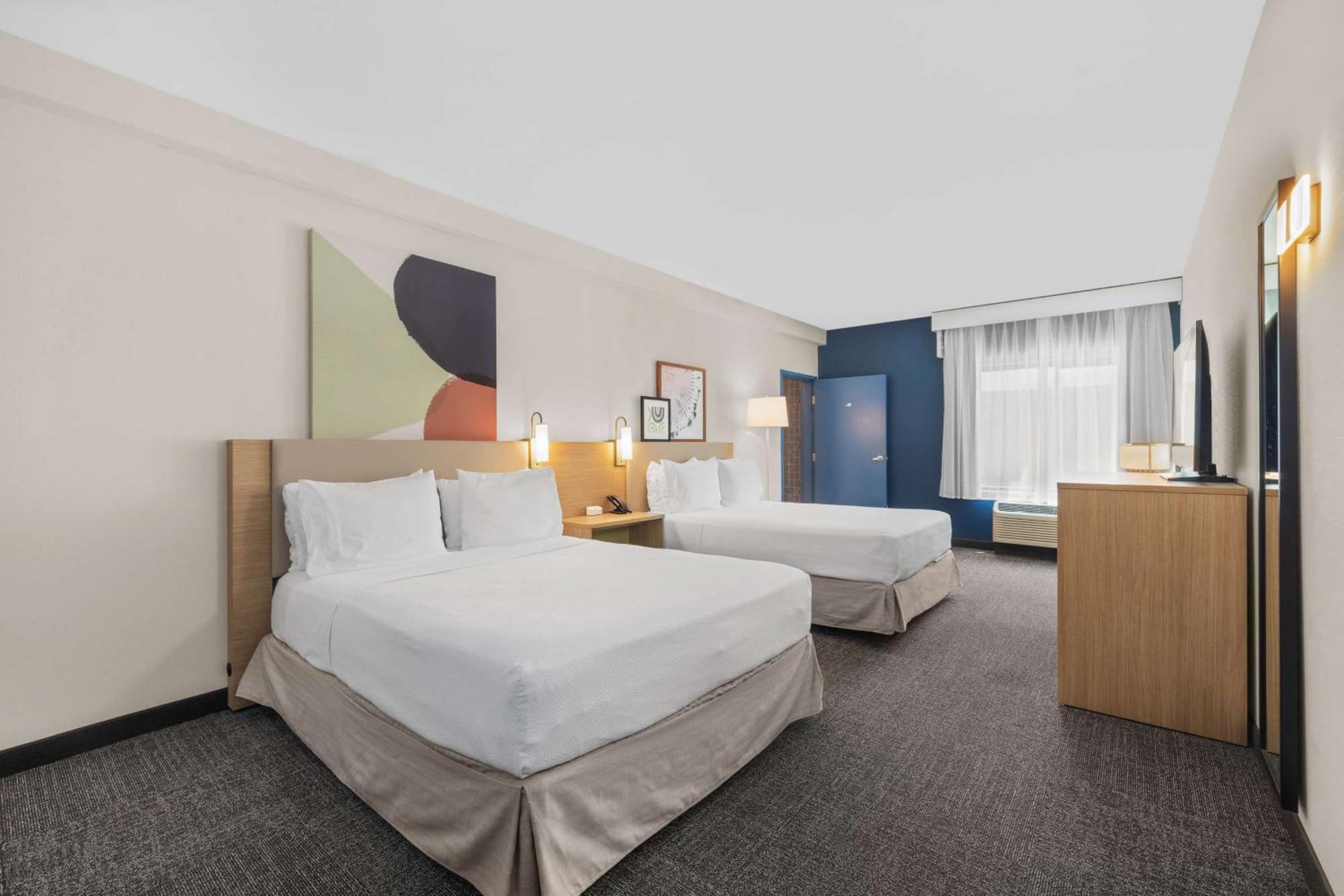 Spark By Hilton Bakersfield Central Екстериор снимка